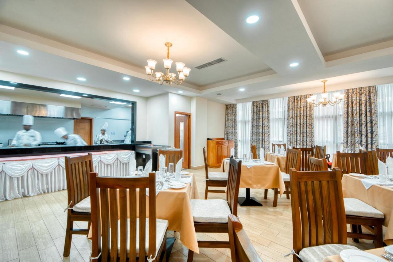 Kibo Palace Hotel מושי מראה חיצוני תמונה