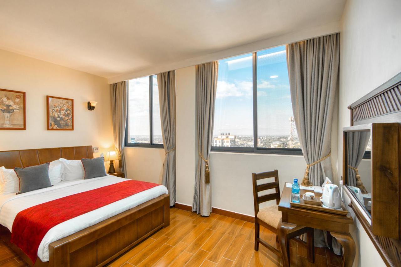 Kibo Palace Hotel מושי מראה חיצוני תמונה